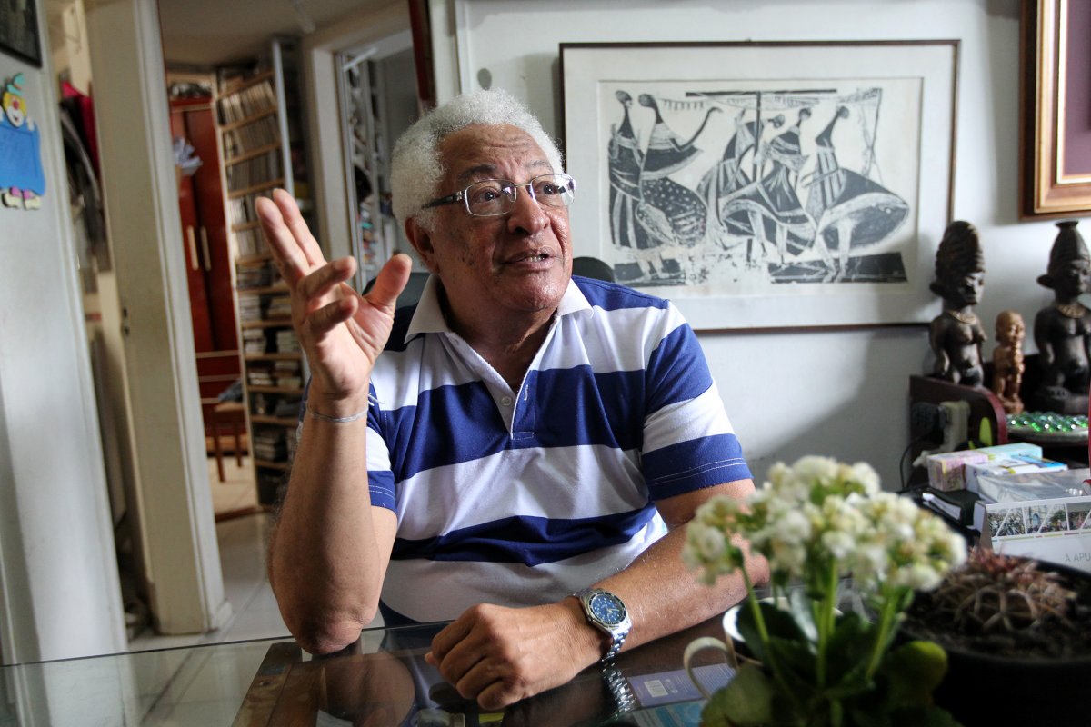 Morre aos 73 anos, o professor e historiador Jaime Sodré