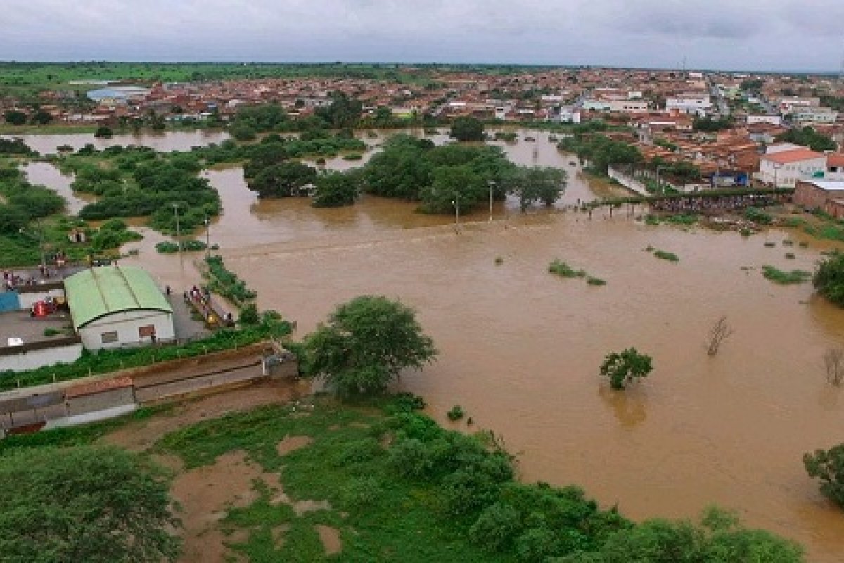 Sesab alerta para risco de emergência na saúde pública