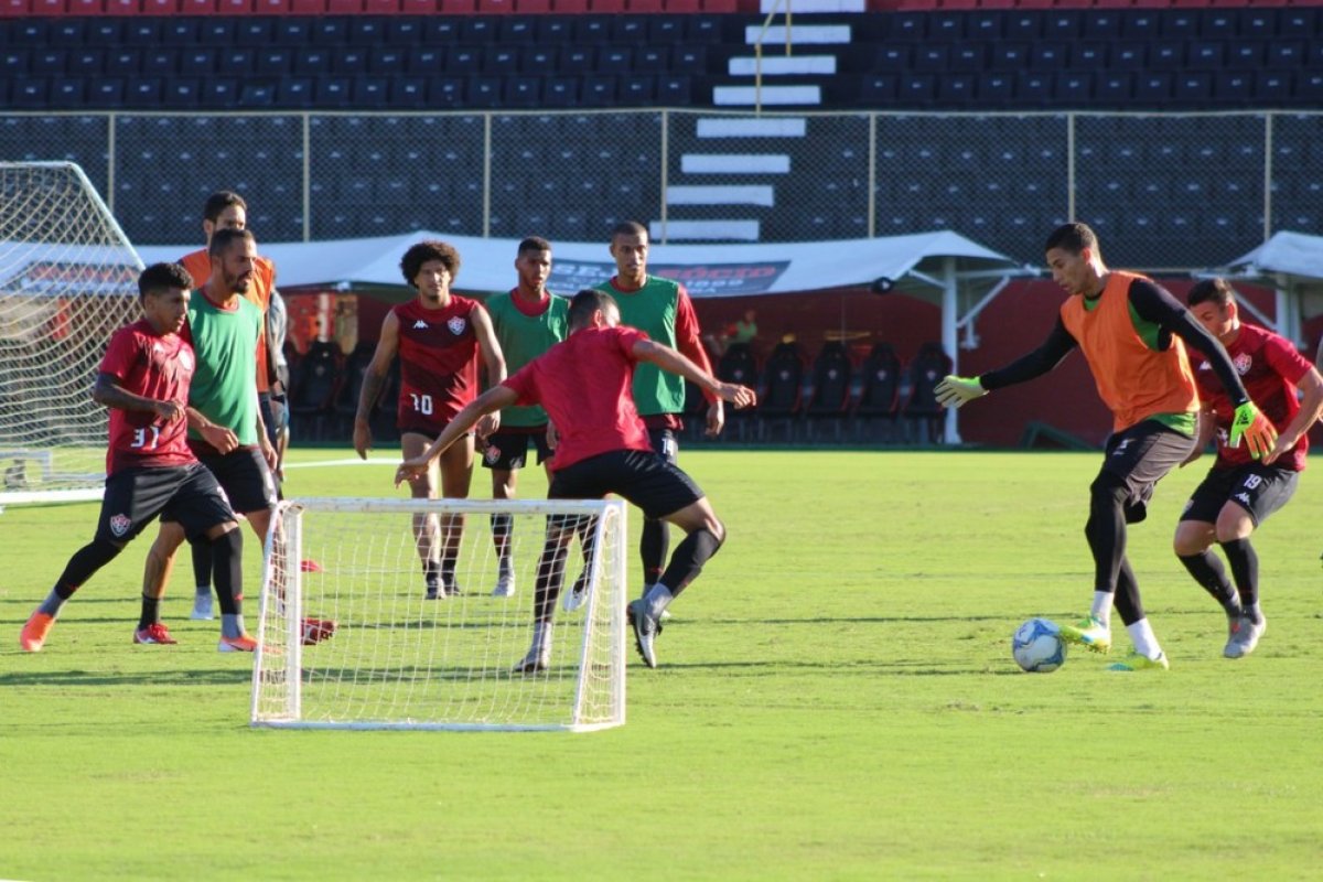 Vitória encara o embalado Criciúma no Barradão, pela Série B