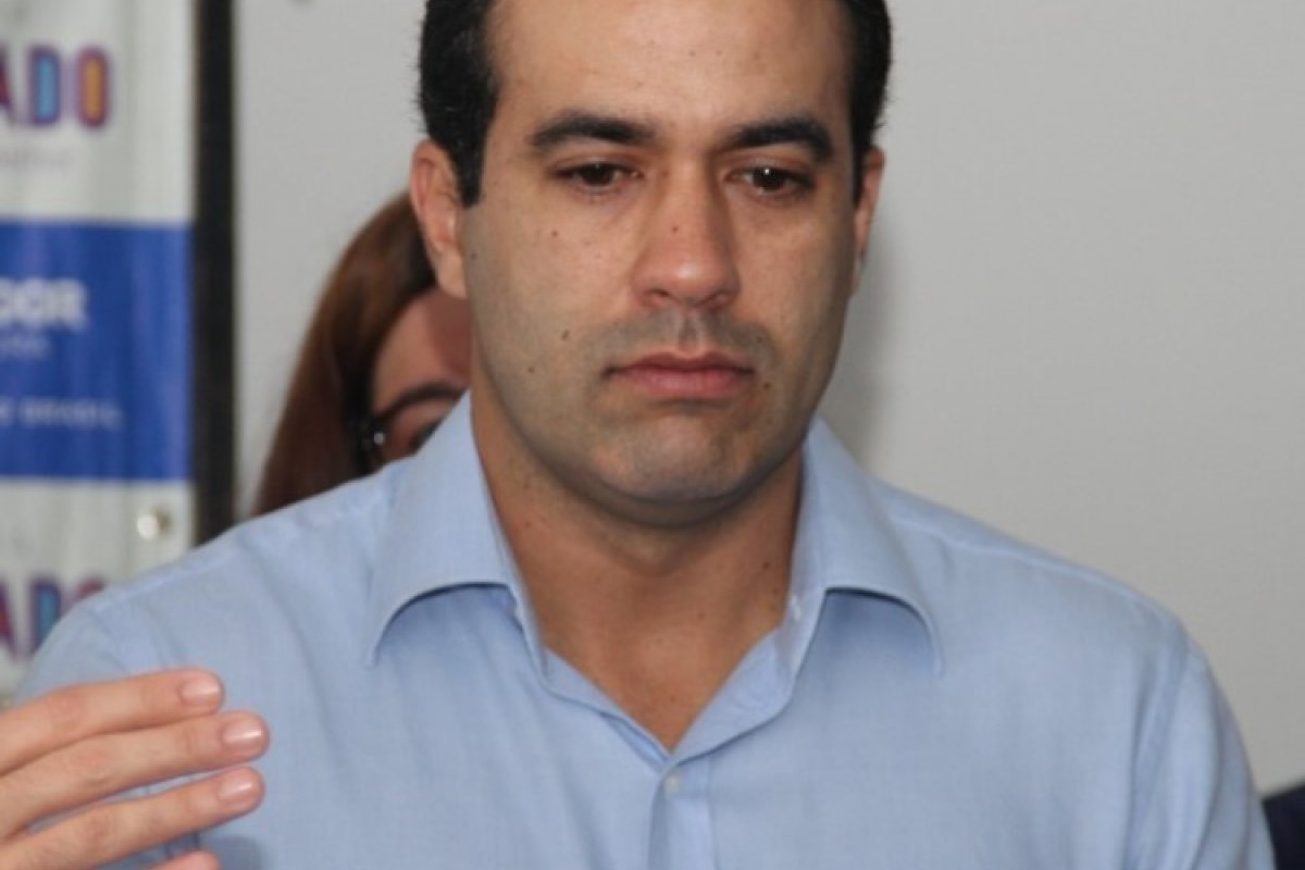 Bruno, as forças ocultas e a nota de três reais