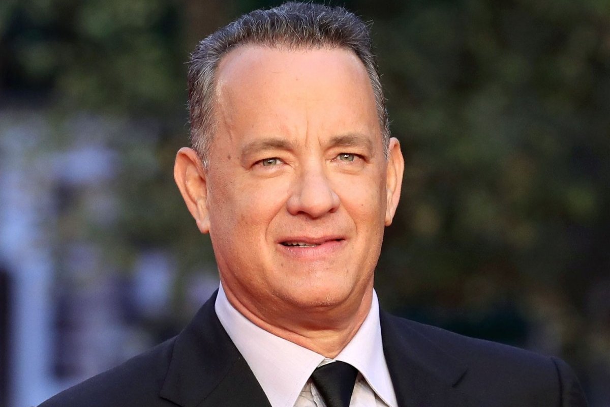 Anônimos nas redes sociais, grupo acusa Tom Hanks de ser pedófilo