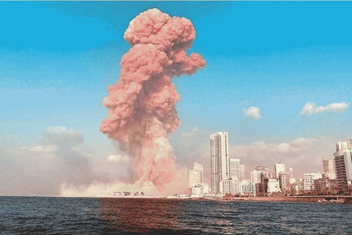 Explosão no porto de Beirute abriu cratera de 43 metros de profundidade