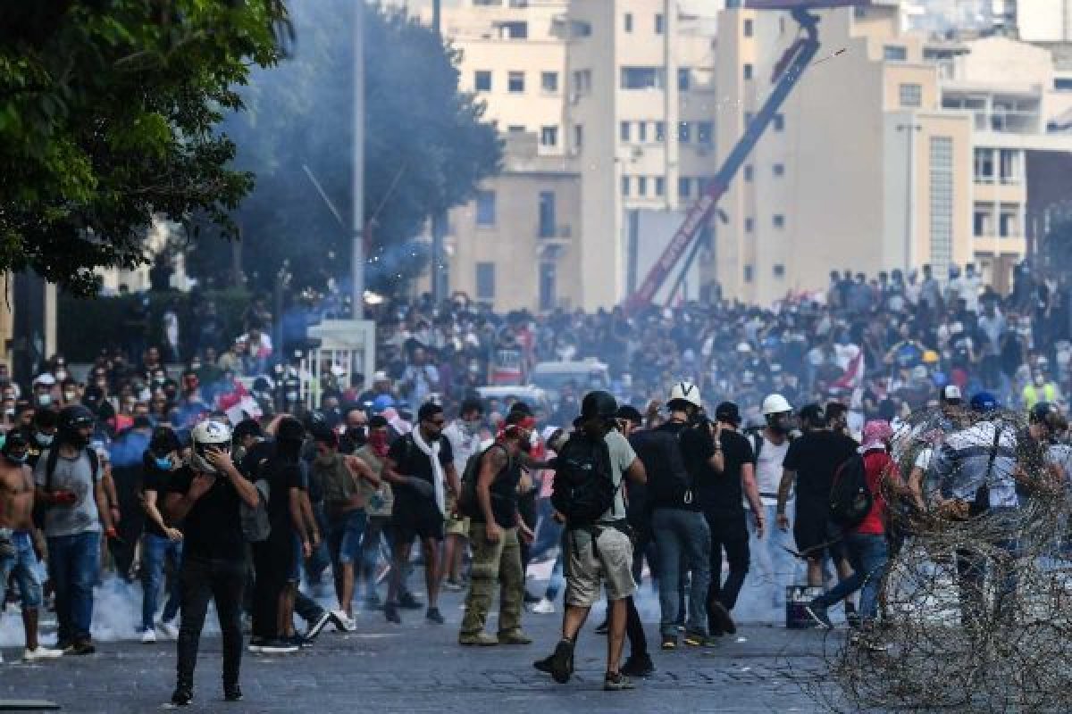 Beirute tem segundo dia consecutivo de protestos registrado no último domingo (9)