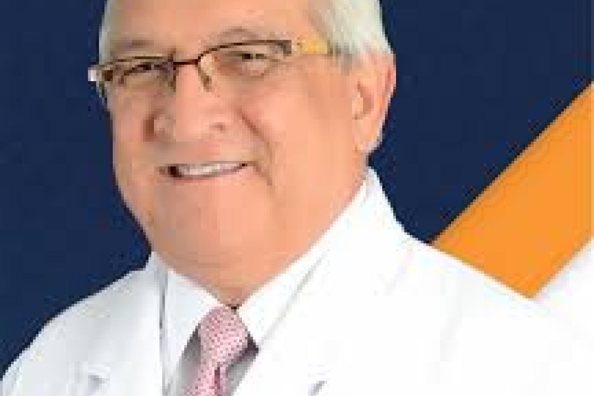 “Não é ético e humano”, diz médico baiano sobre testagem da vacina na Bahia