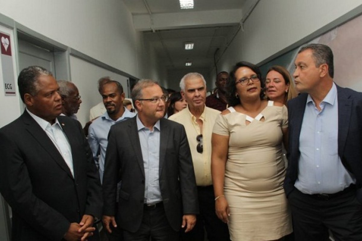 Auditoria do TCE aponta que Fundação José Silveira reteve ilicitamente R$ 30 milhões do Governo, diz jornal