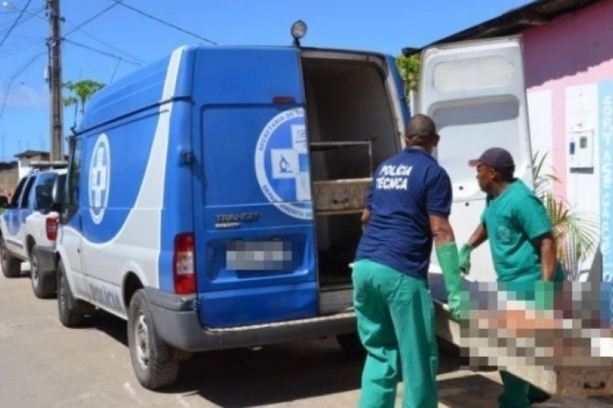 Casal é assassinado dentro de casa em Nova Viçosa, na Bahia