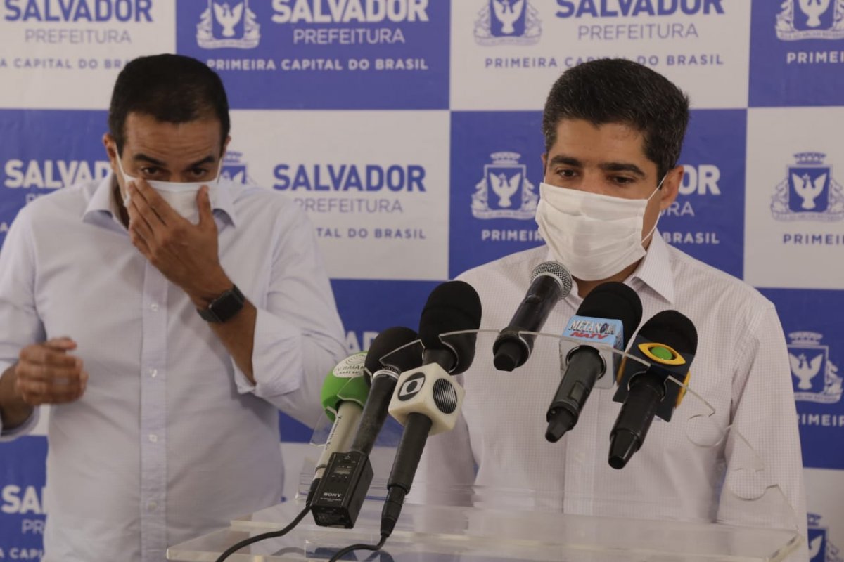 "Não passa de especulação", diz Neto sobre escolha de vice de Bruno Reis