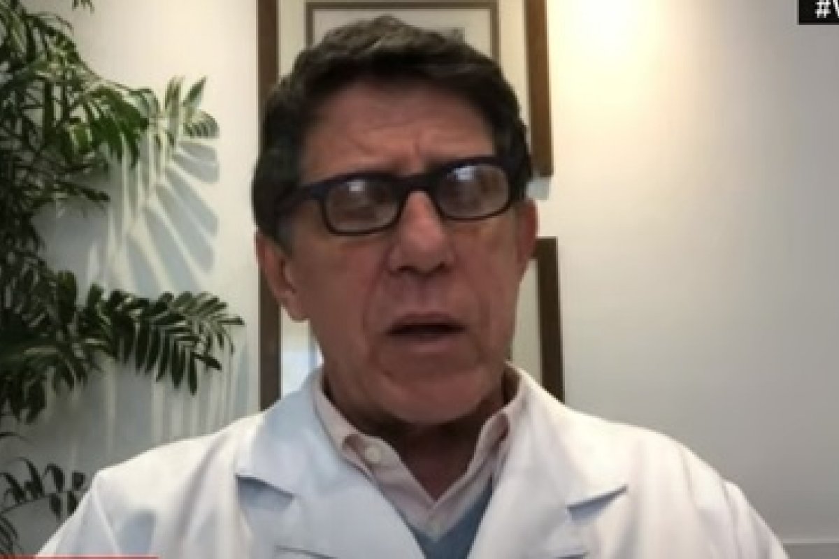 Vídeo: David Uip diz que não irá divulgar protocolo de tratamento para Dória: "Coisa muito reservada"