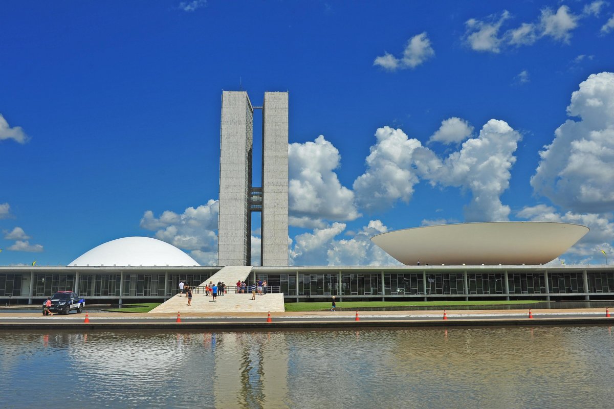 Congresso autoriza crédito de R$ 615 milhões para Agricultura, Defesa e Justiça