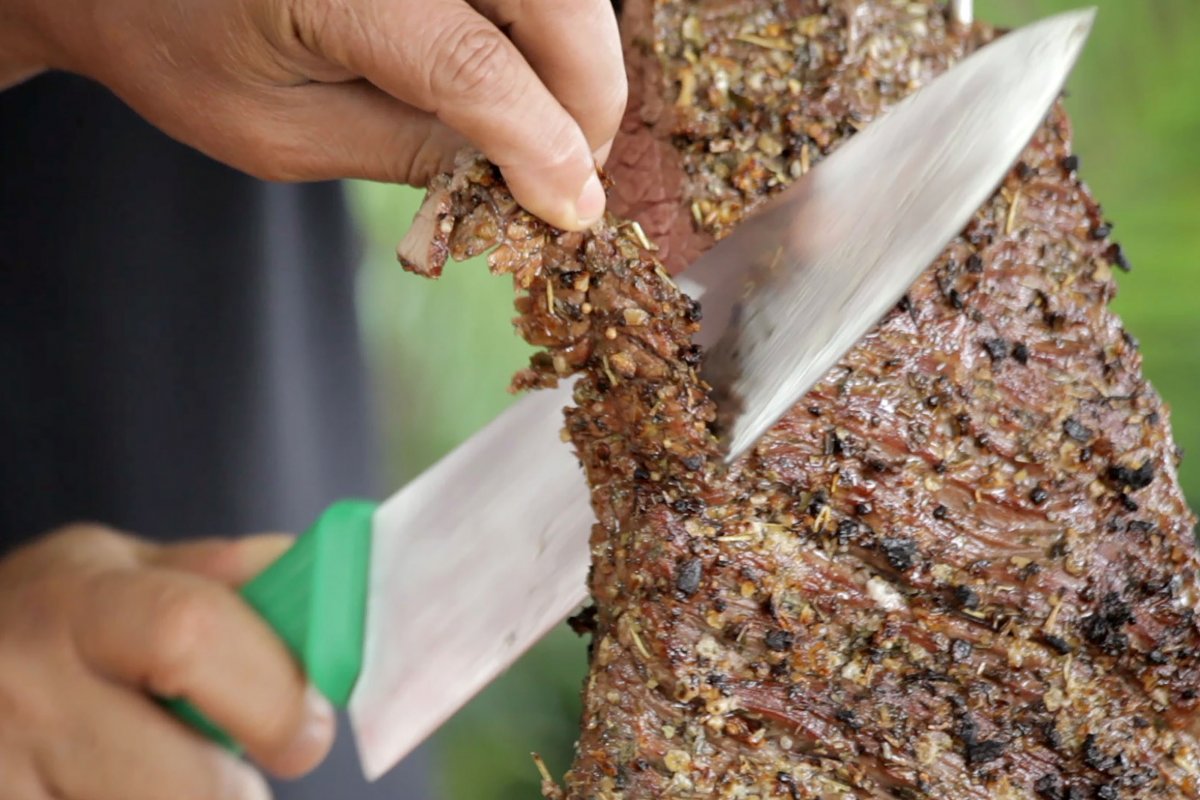 5 opções de cortes baratos e saborosos para churrasco