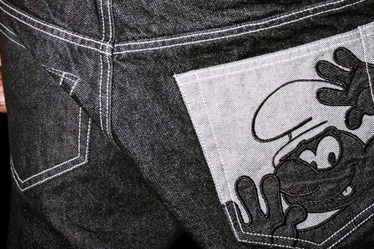 ‘Os Smurfs’ são as estrelas da nova coleção da Supreme