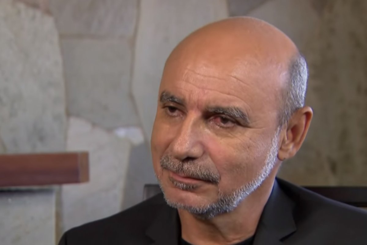 Mandado de prisão contra Queiroz é expedido pela Justiça