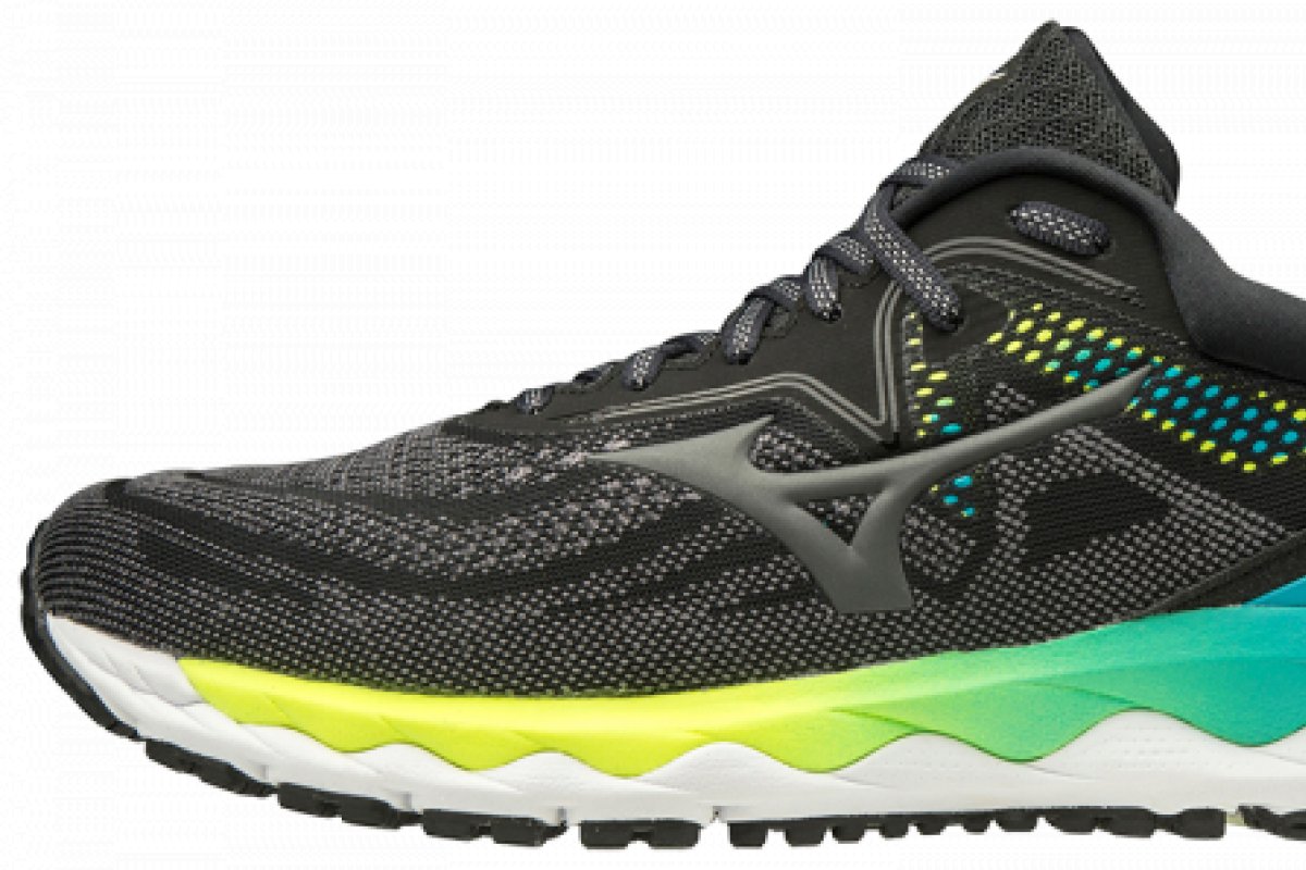 Mizuno lança o tênis Wave SKY 4