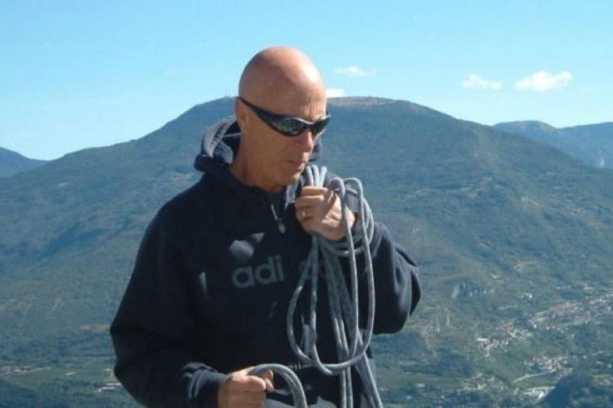 Alpinista italiano morre após cair de montanha na Sardenha