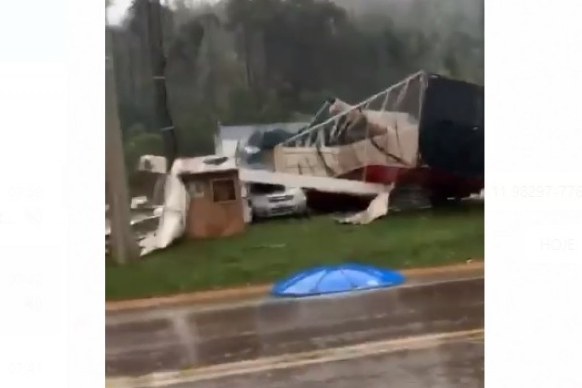 Vídeo: Tornado em Santa Catarina deixa 16 feridos e mais de 800 pessoas desabrigadas