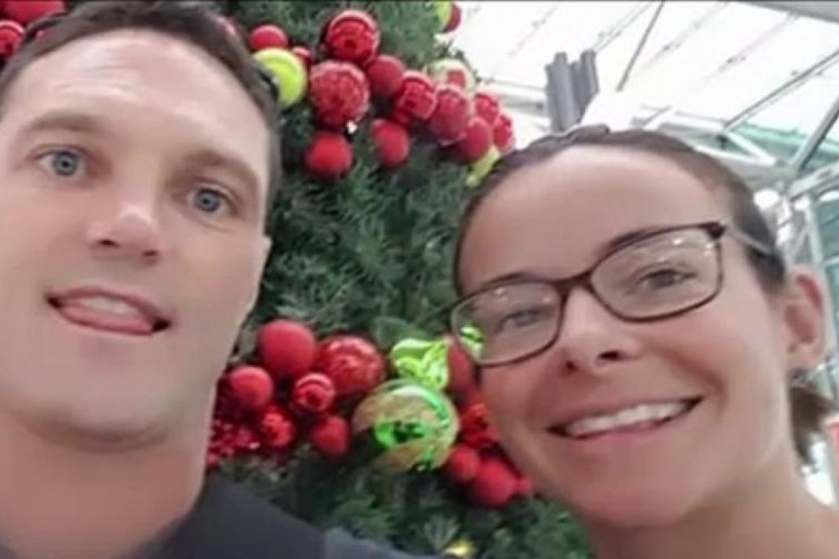 Surfista salva esposa de ataque de Tubarão na Austrália