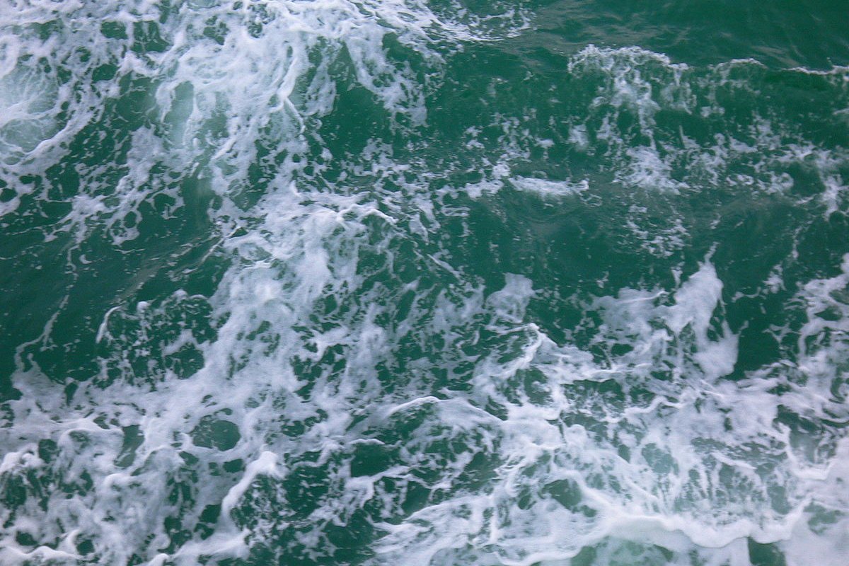 Pesquisadores desenvolvem filtro capaz de converter água do mar em água potável em meia hora