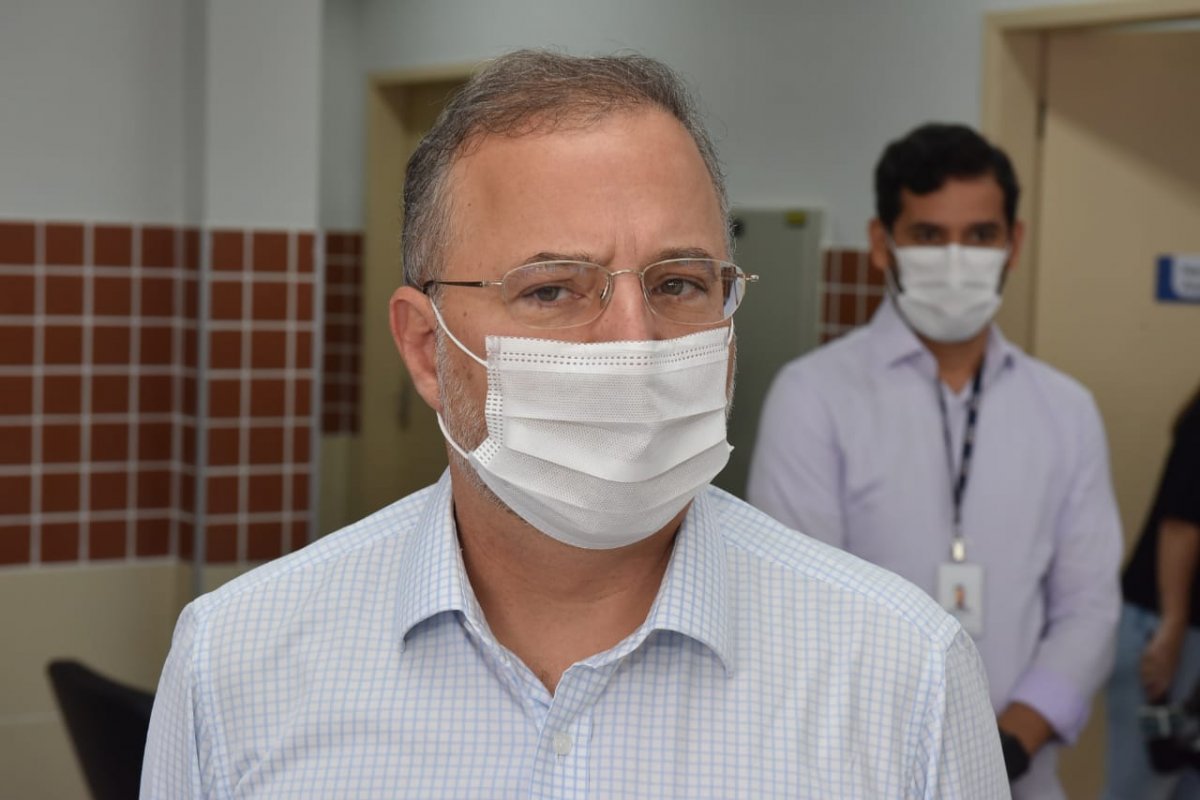 Villas-Boas diz que governo pode prender pessoas que não acatam o distanciamento social