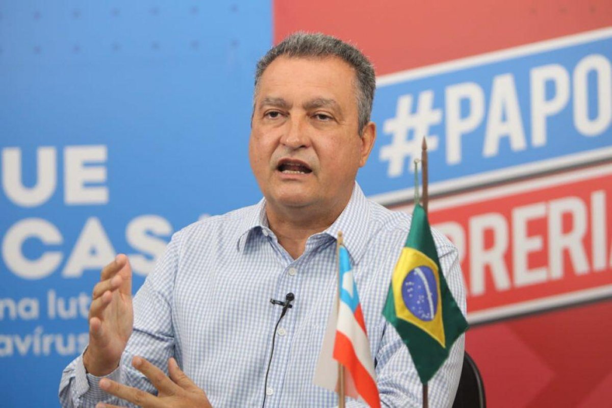 Rui Costa afirma que tem número diferentes sobre aumento da aprovação de Bolsonaro no Nordeste