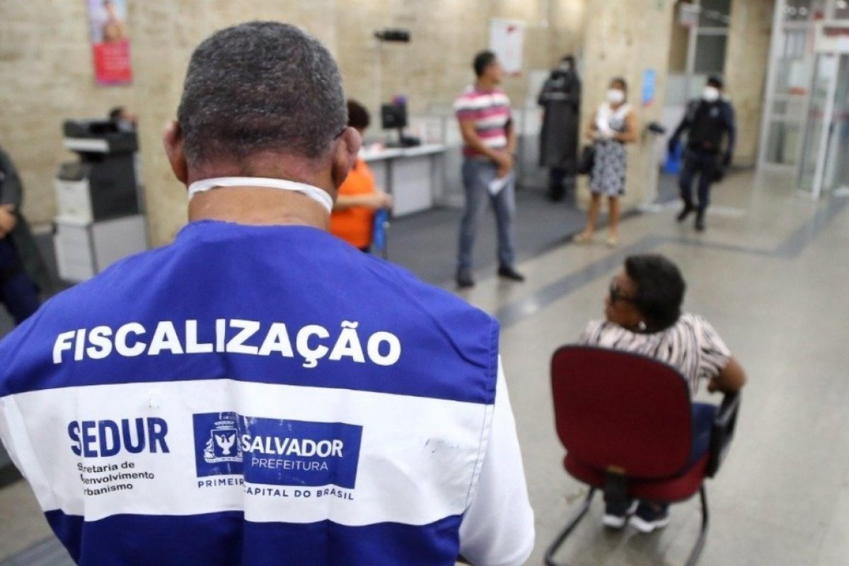 Sedur interdita mais de 20 estabelecimentos no 1º fim de semana da fase 2 de reabertura