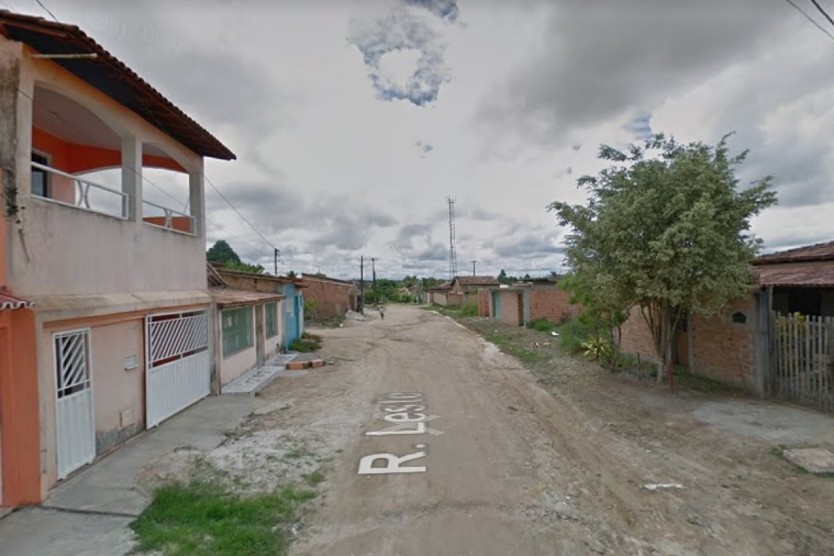 Motorista morre após ser atingido com blocos de cerâmica jogados pelo vizinho