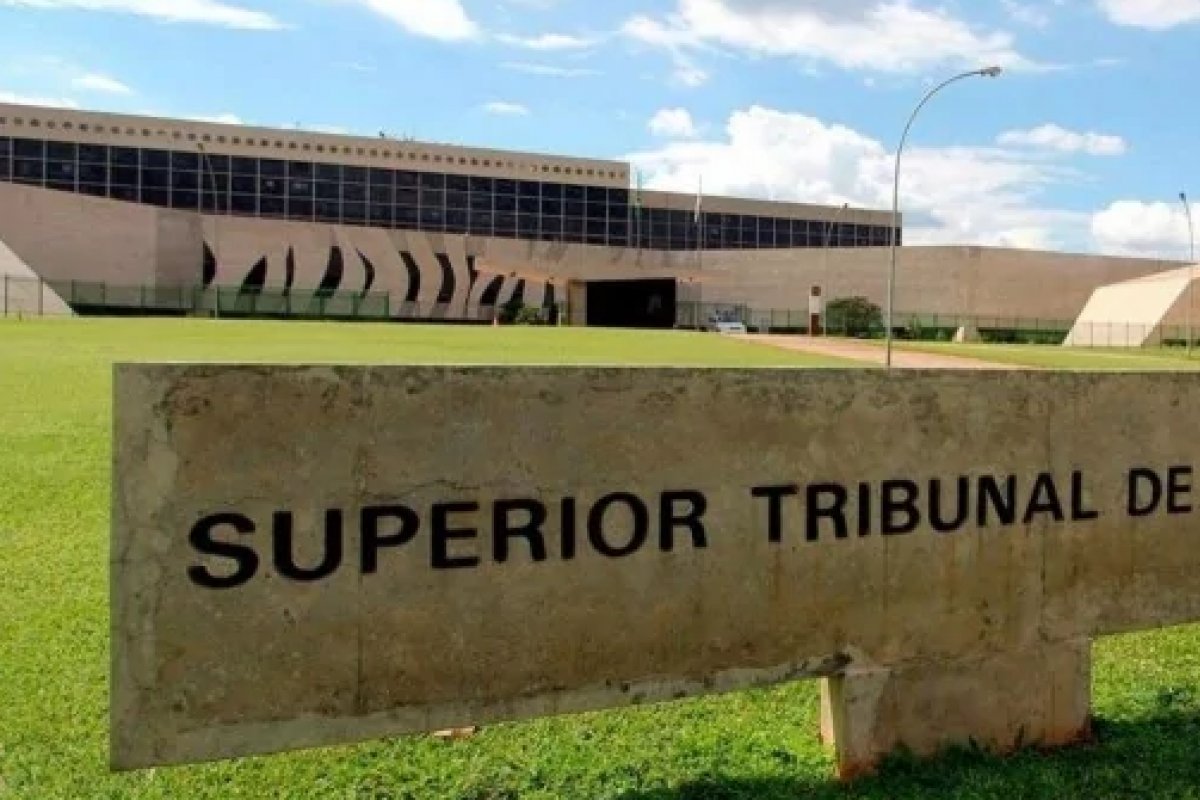 PF investiga pornografia infantil encontrada em computadores do STJ