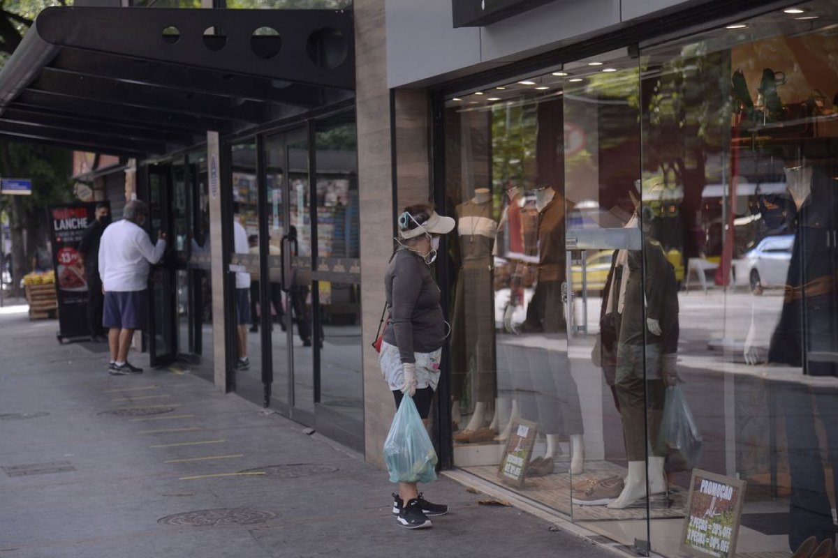 Após sinais de recuperação, confiança do empresário do comércio sobe 11,5% em agosto