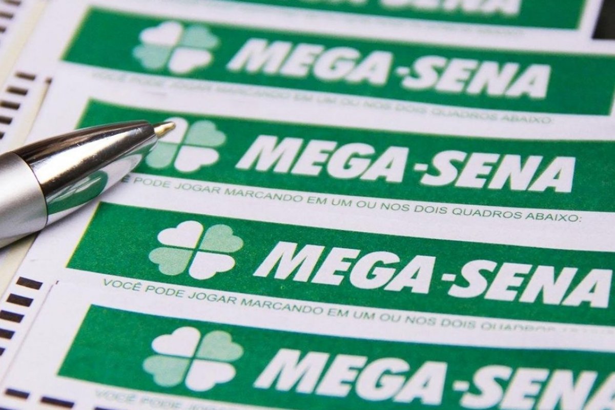 Ninguém acerta as seis dezenas da Mega e prêmio acumula em R$ 40 milhões