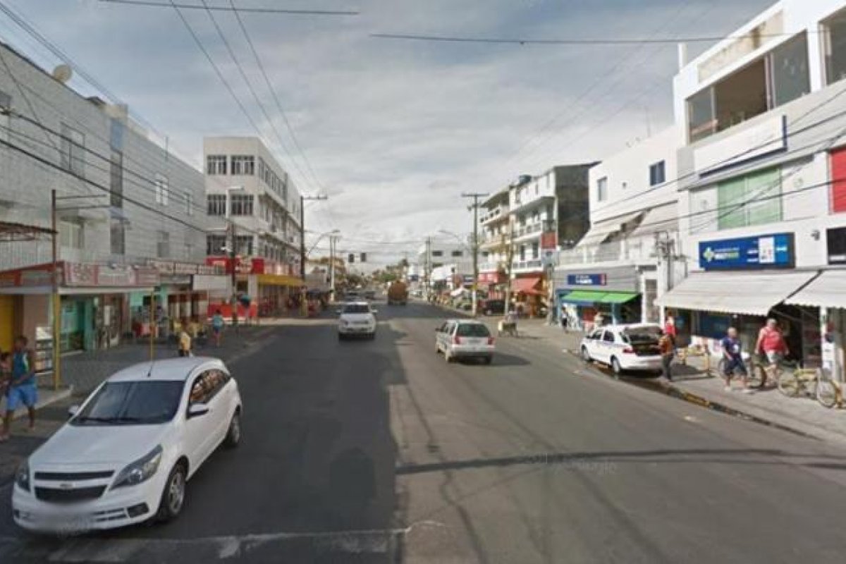 Apartamento pega fogo em bairro de Salvador