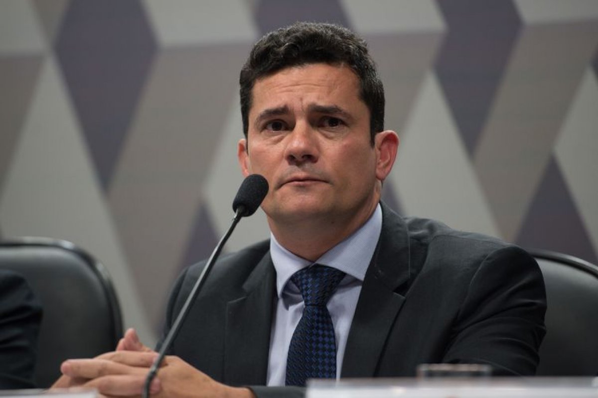 Petistas criticam sinalização de Moro como indicado para vaga no STF