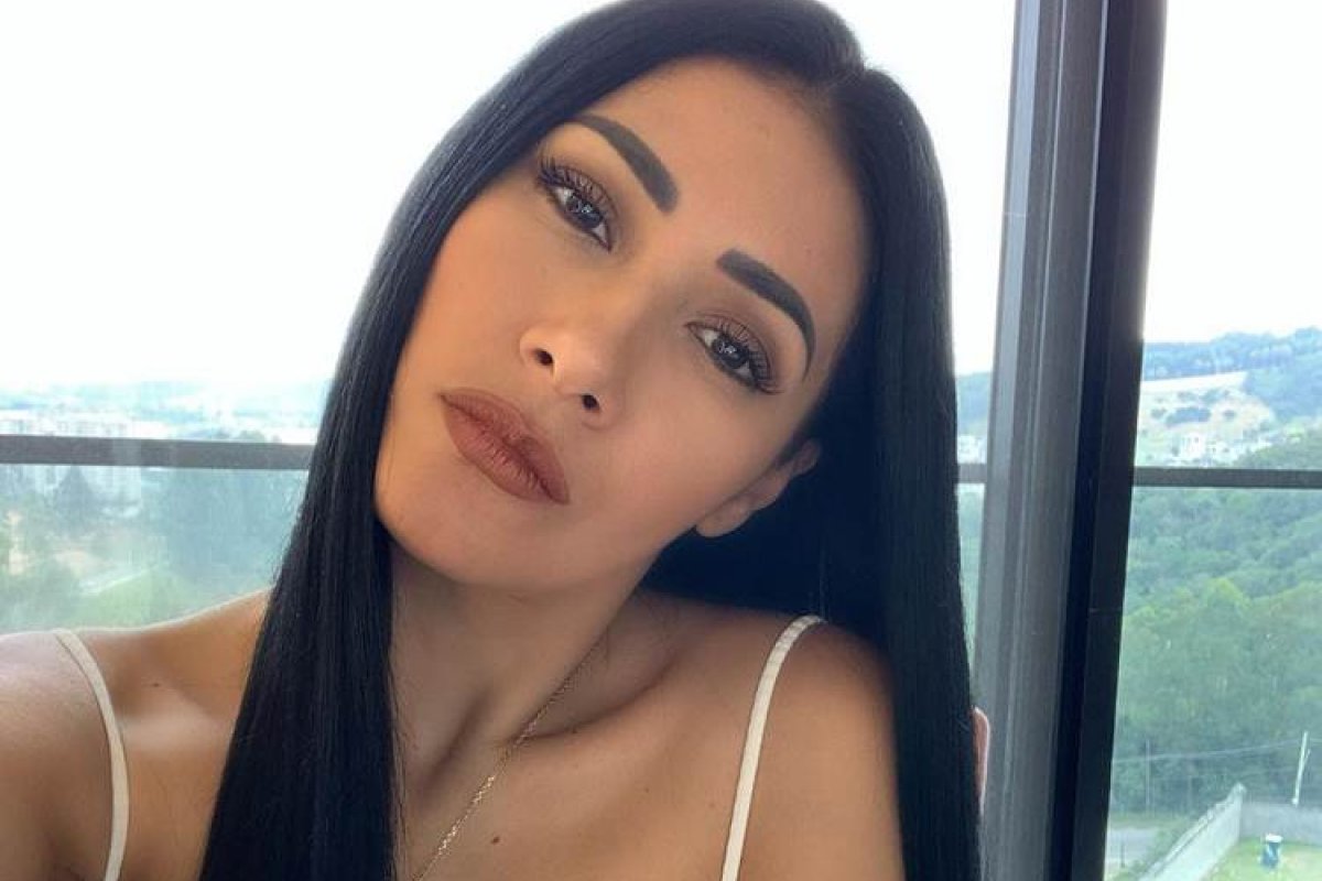 Simaria testa positivo para a covid-19