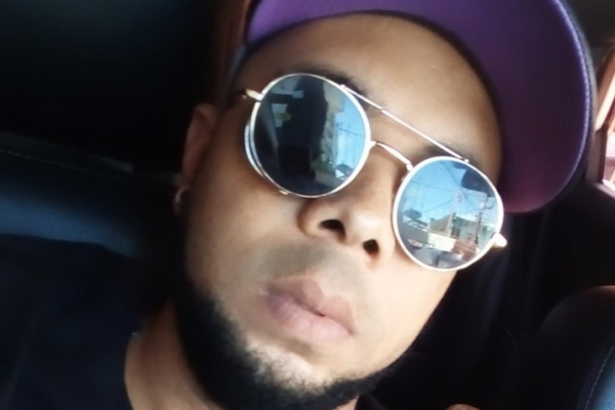 Rapper baiano lança música em protesto contra o racismo