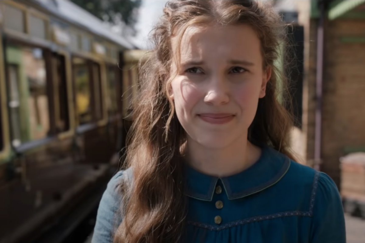 Millie Bobby Brown vive irmã de Sherlock Holmes em filme da Netflix; veja o trailer