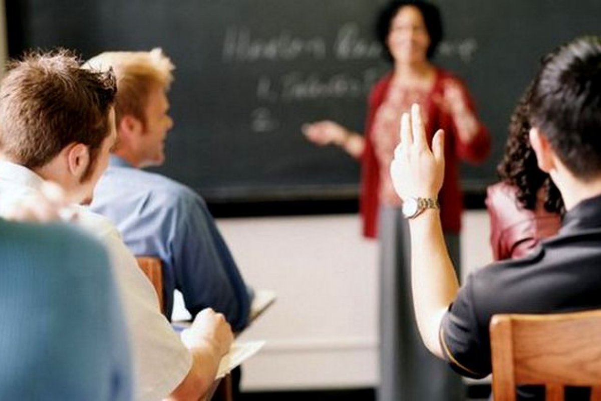 Universidade abre seleção para professor substituto em unidades da Bahia