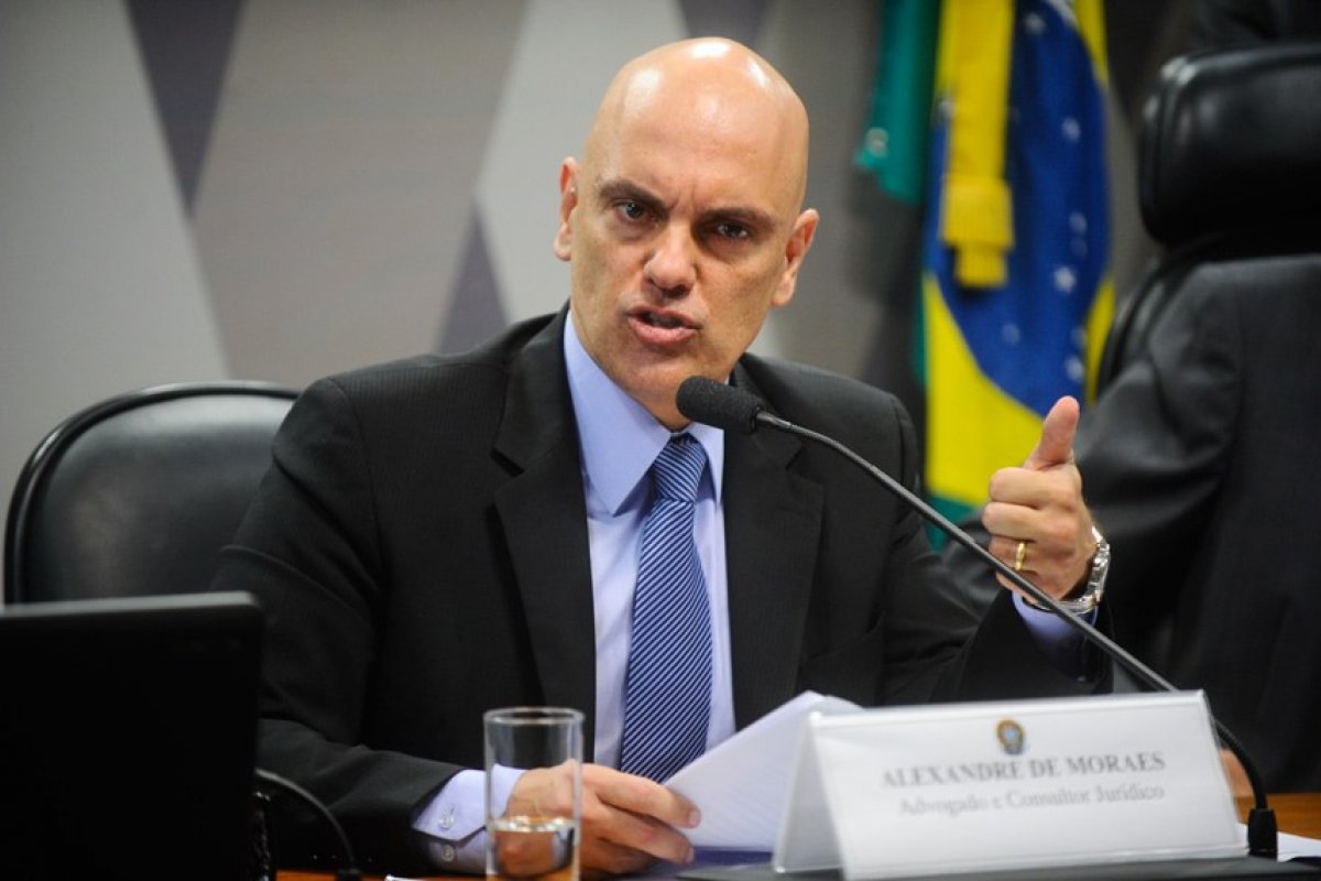 Alexandre de Moraes arquiva pedidos para anular provas de CPI das Fake News