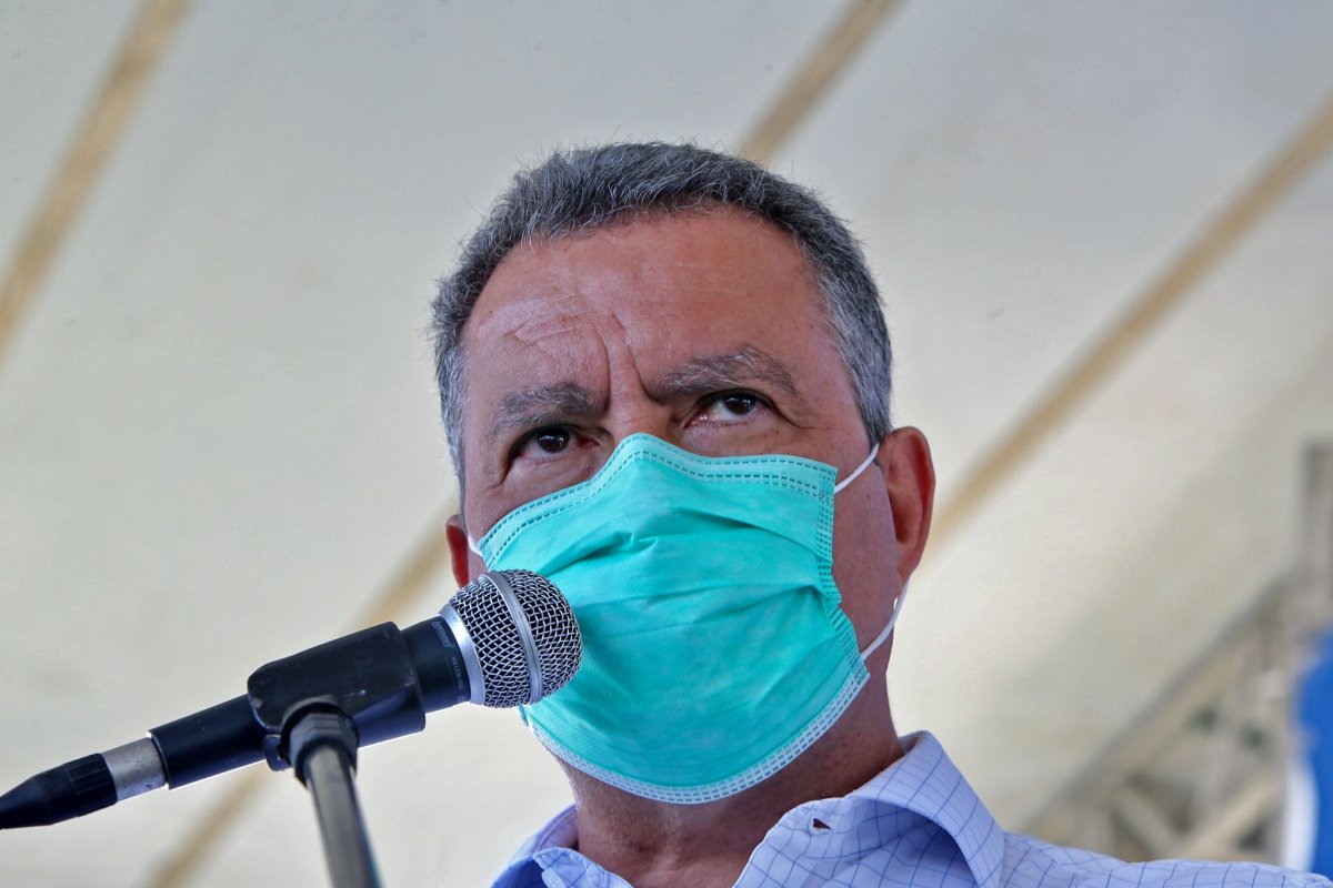 Rui Costa defende proposta de adiamento do carnaval de Salvador