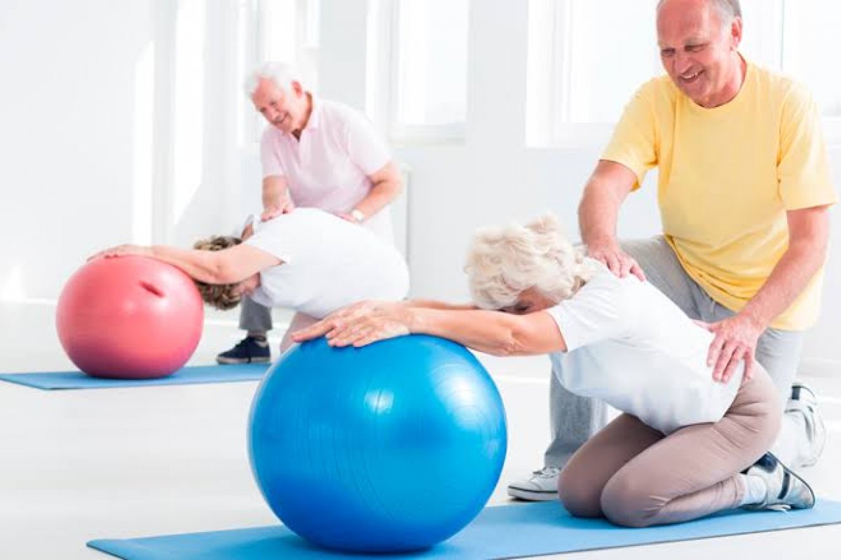 Pilates melhora equilíbrio e reduz medo de cair na terceira idade, aponta estudo
