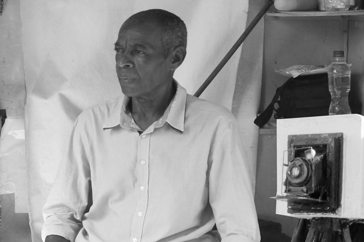 Filme conta a história de ex-vaqueiro baiano que virou fotógrafo Lambe-Lambe