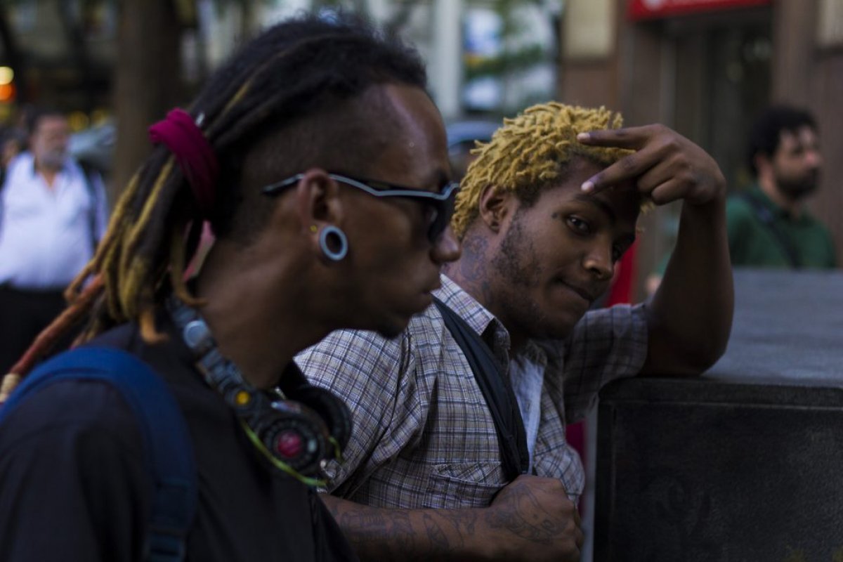 Assassinatos de negros aumentam 11,5% em dez anos, diz Atlas da Violência