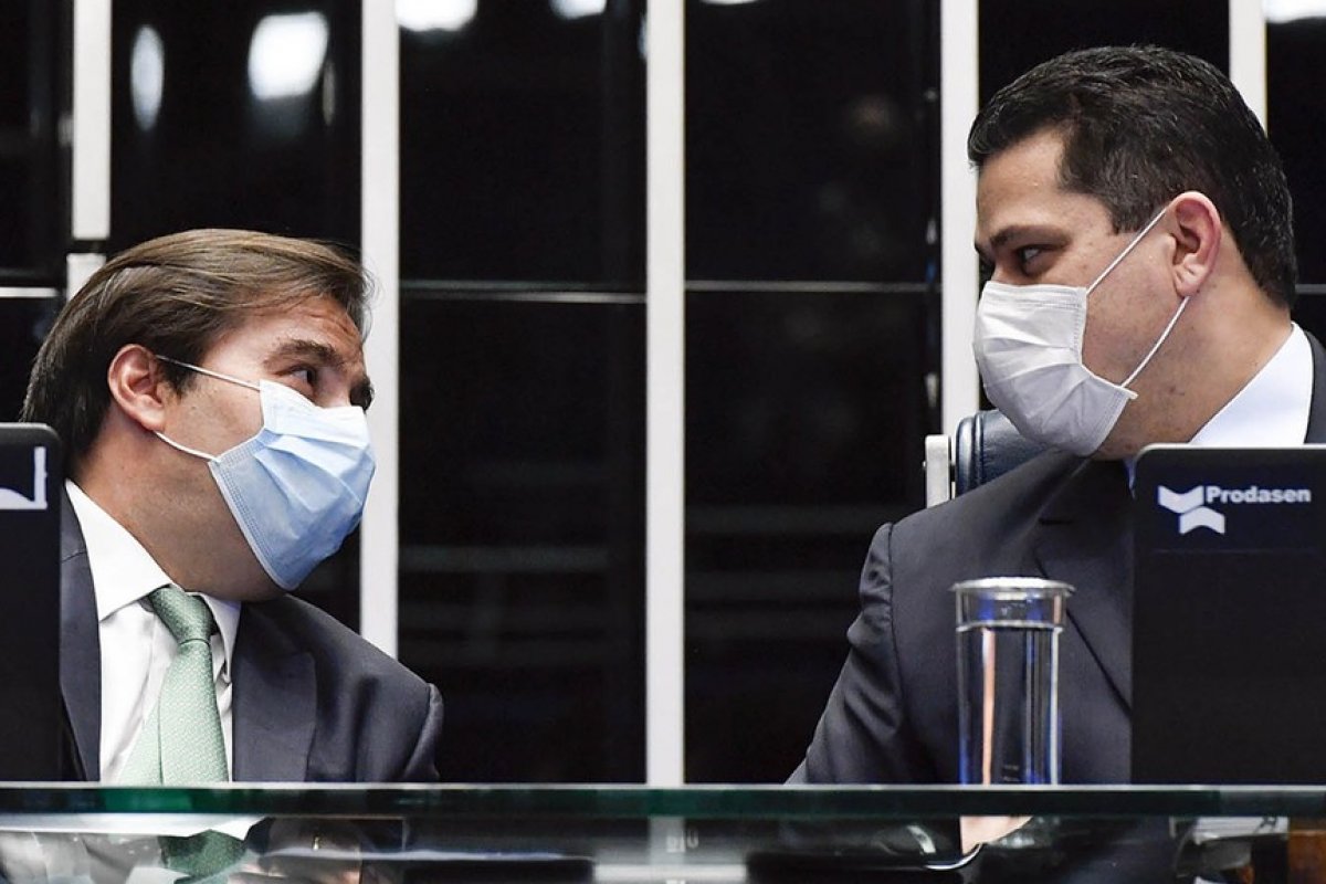 Senado defende possibilidade de reeleição de presidentes das duas Casas do Congresso