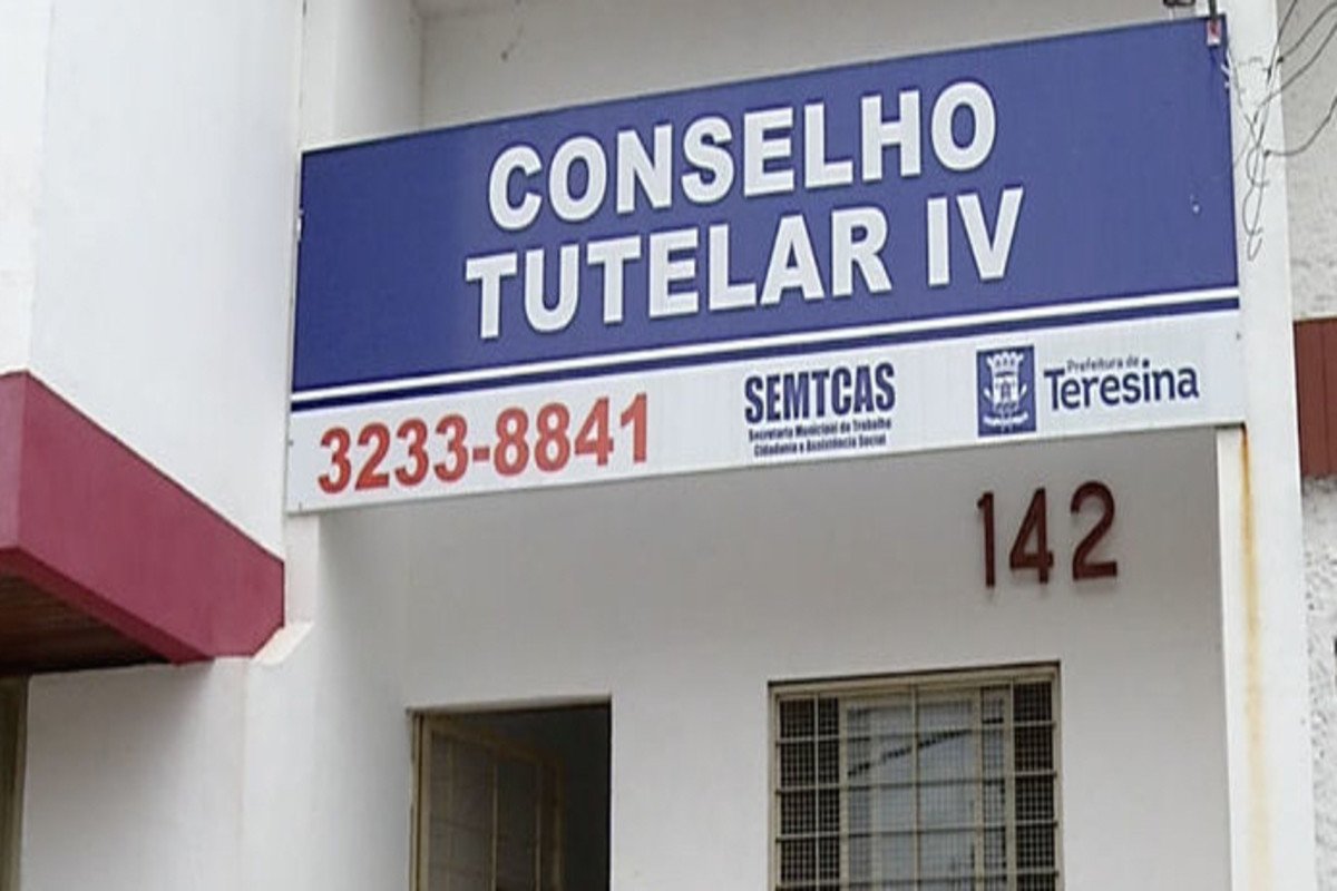 Criança de 12 anos é resgatada grávida do companheiro em Teresina