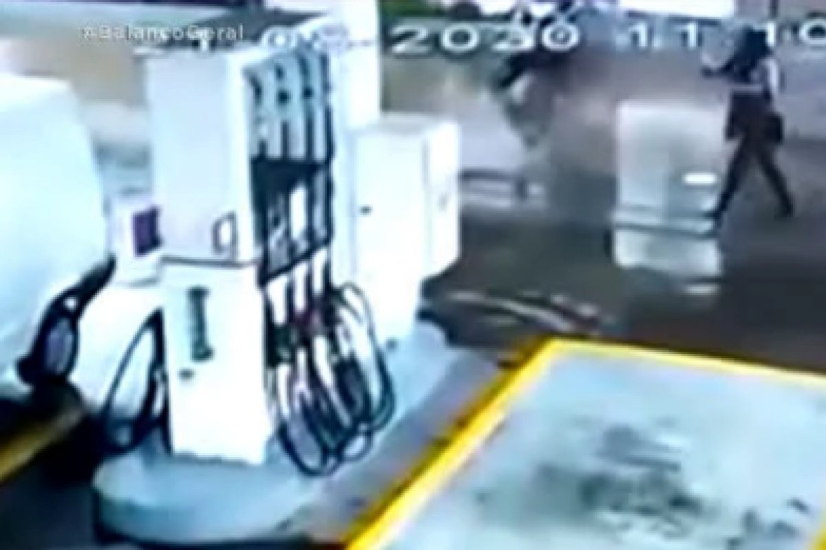 Grávida perde o bebê após ser expulsa de um carro de aplicativo