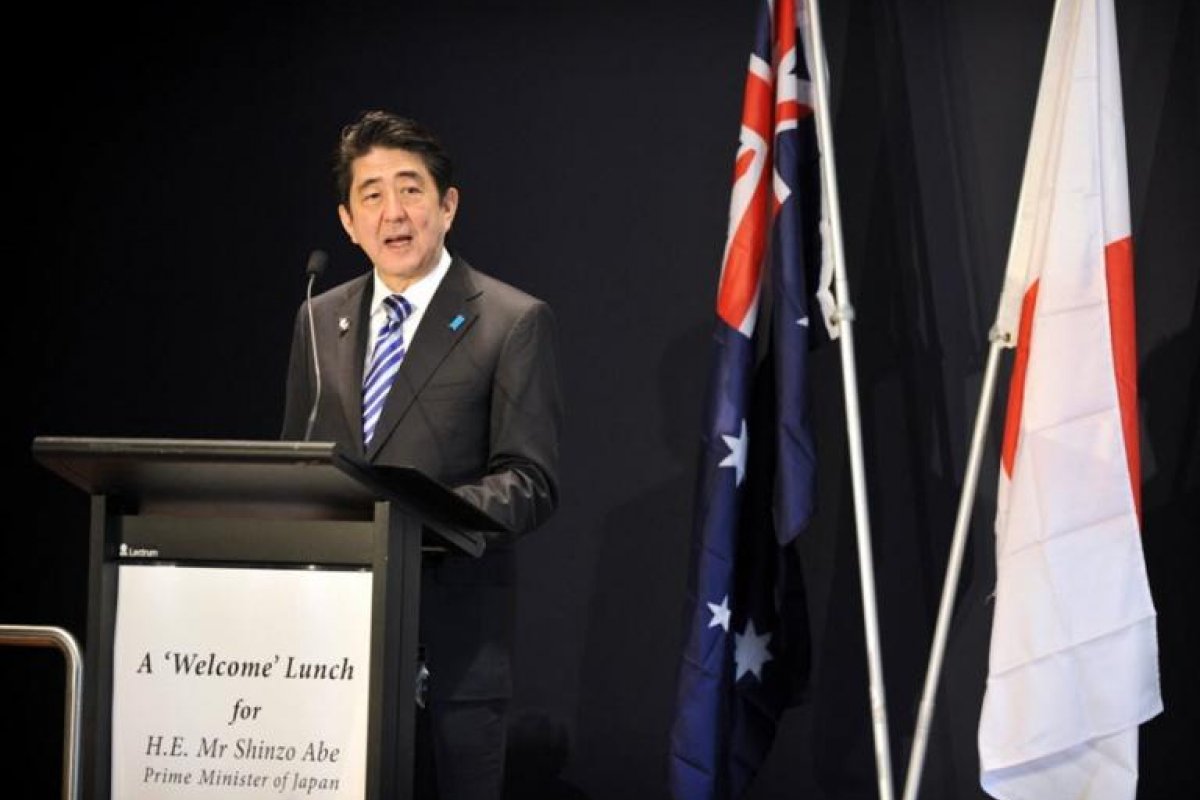 Primeiro-ministro do Japão anuncia que vai renunciar ao cargo