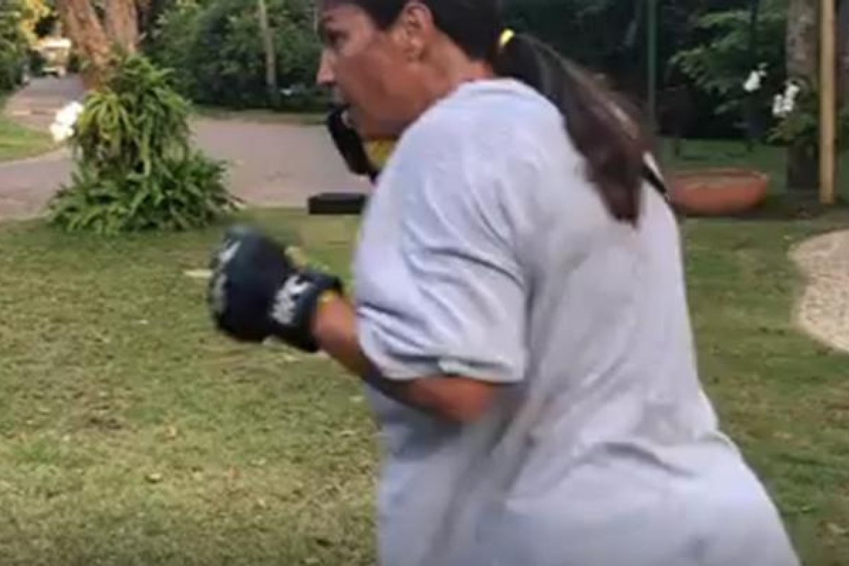 Veja vídeo: Ivete Sangalo volta a treinar boxe