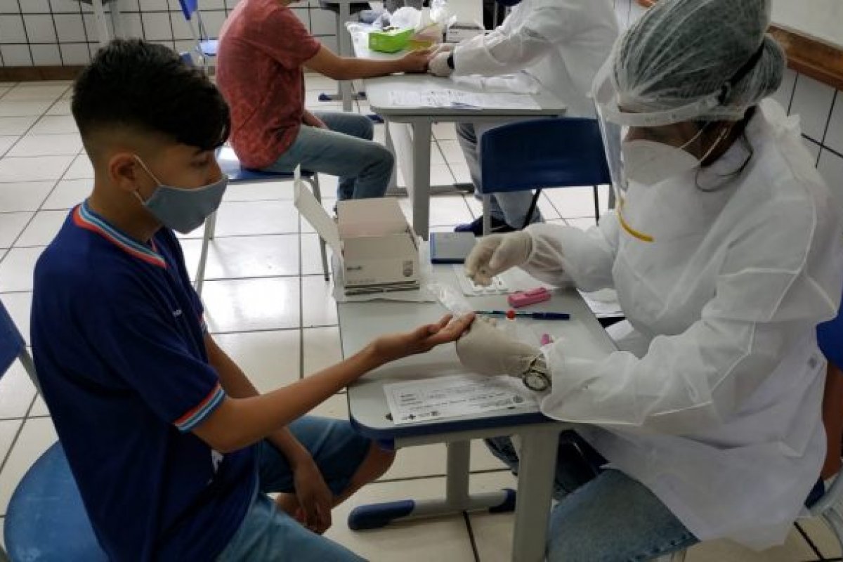 Covid-19: testes em escolas do Subúrbio de Salvador começam nesta segunda (31)