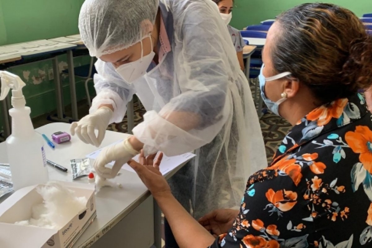 Testes para Covid-19 em escolas estaduais do subúrbio começam nesta segunda (31)