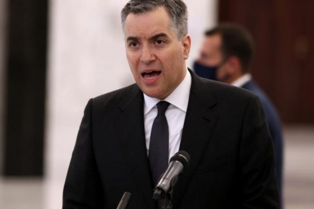 Parlamento do Líbano escolhe novo primeiro-ministro
