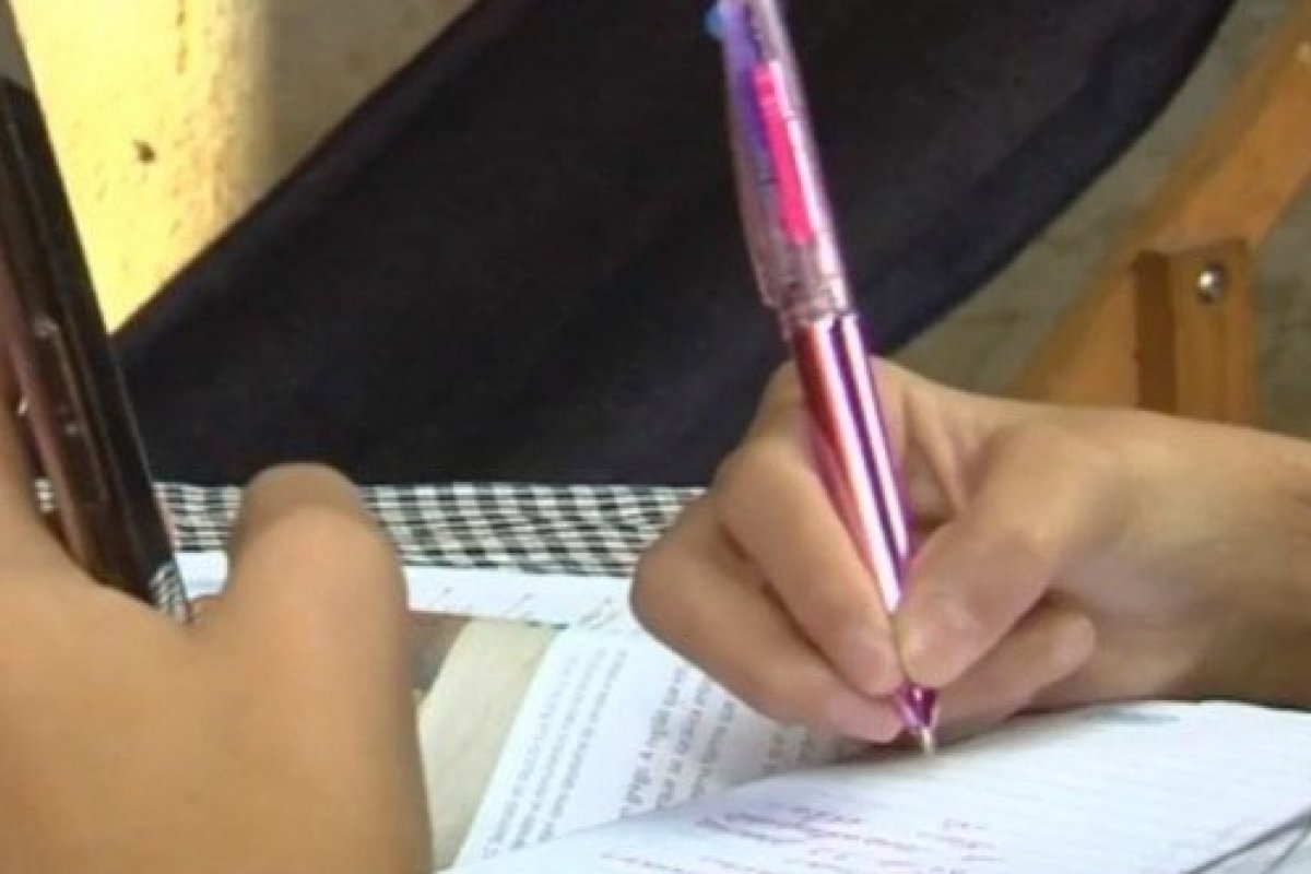 Projeto de Lei sugere doação de tablets para estudantes de baixa renda durante a pandemia