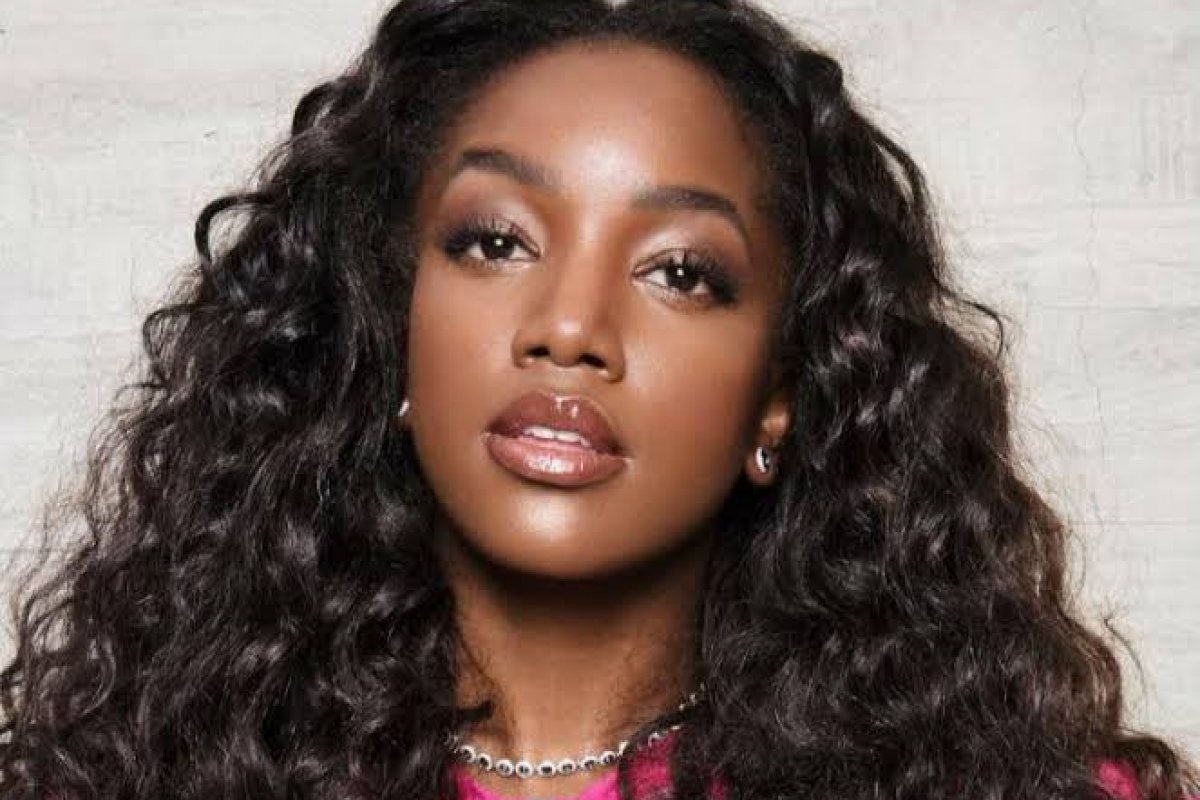 Após período sabático, Iza revela: "Repensei a minha vida"