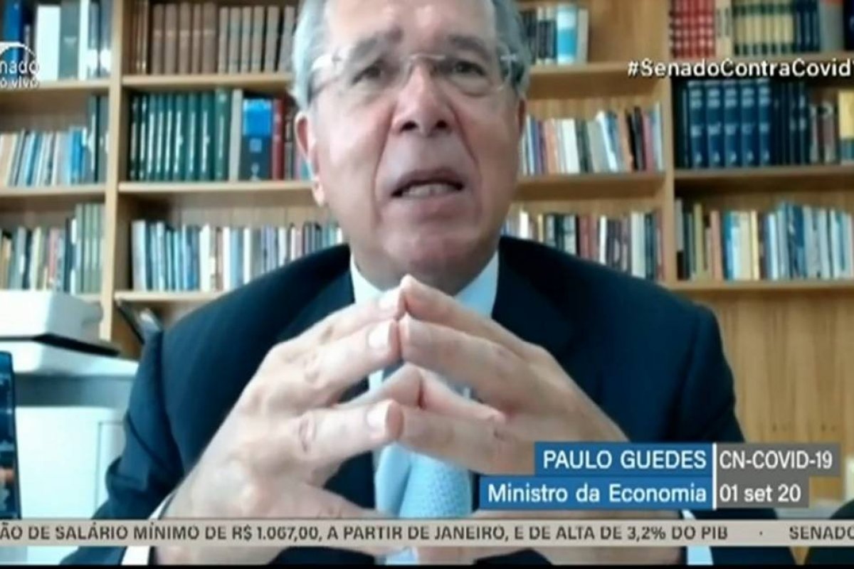 Guedes diz que economia vai ter retomada na mesma velocidade da queda do PIB